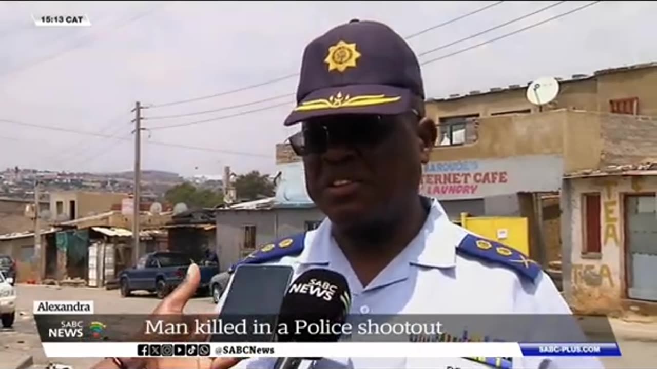 Man killed in shootout with police at the Alexandra Police Station - SOUTH AFRICA