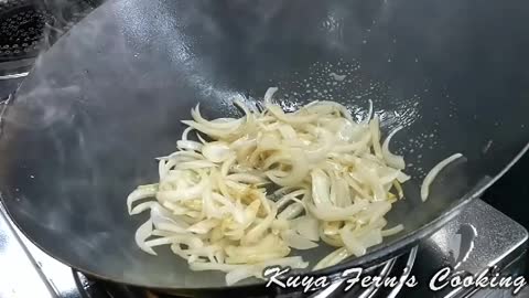 Fry The Onion And Garlic