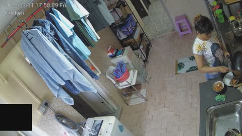 kitchen day n night 20220311