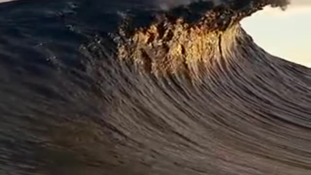 Beautiful wave in slow motion