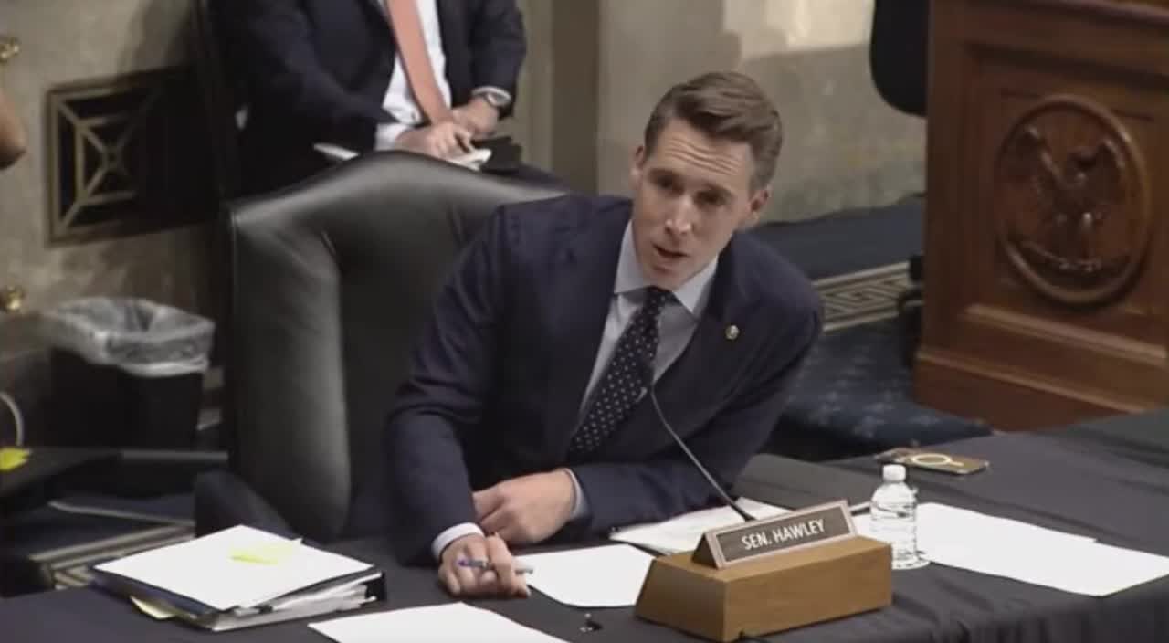 HAWLEY TO TIKTOK COO: "Your company has a lot to hide. You're a walking security nightmare, and for every American who uses this app, I'm concerned.”