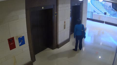 7050CVCLLElevator24-25Lobby_2021-01-06_11h09min38s890ms.mp4