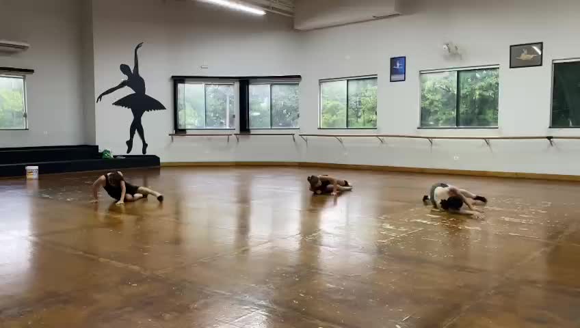 Julio Dance