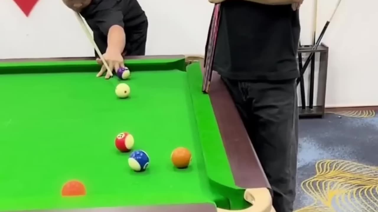 Top funny video Billiards million views