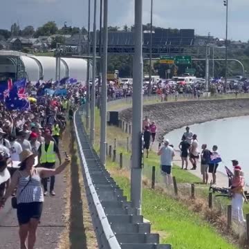 26.2.2022 New Zealand is Done With Jacinda Ardern and Vaccine Mandates 🇳🇿