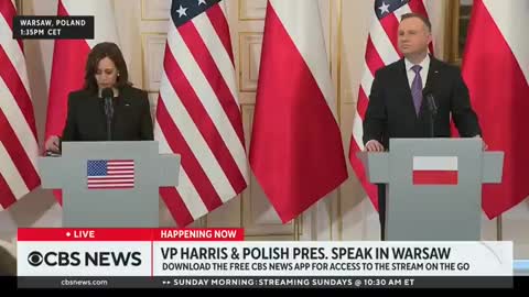 Kamala Harris Had Another Laughing Incident in Poland