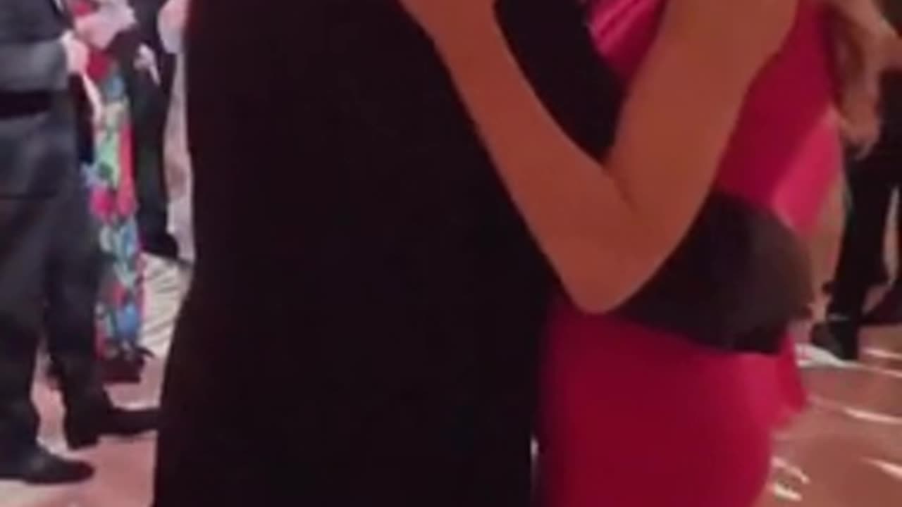 I can’t wait to have @realDonaldTrump and @MelaniaTrump back in the White House.