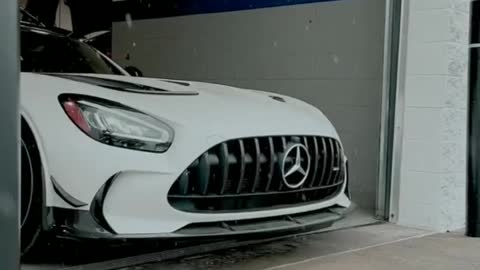 Bringing out the 720HP AMG® GT Black Series 😱