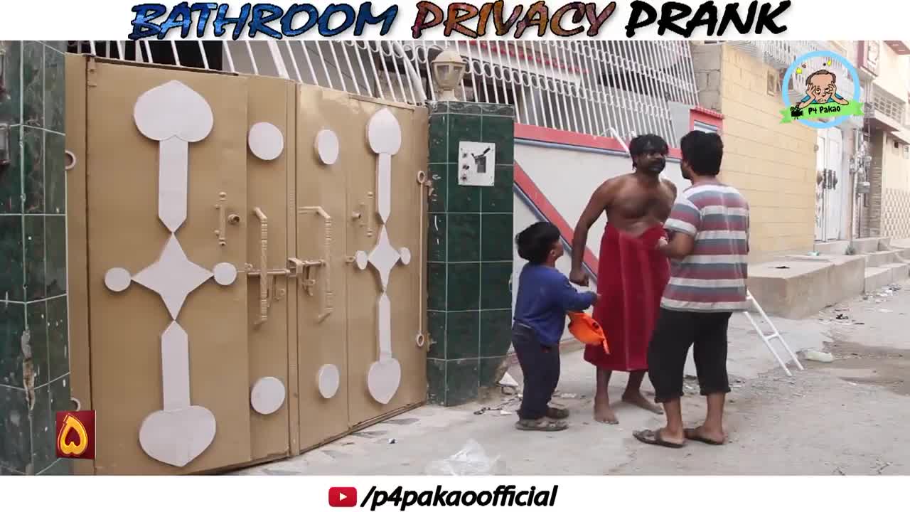 BATHROOM PRIVACY PRANK By Asim Sanata & Rizwan In P4 Pakao 2022