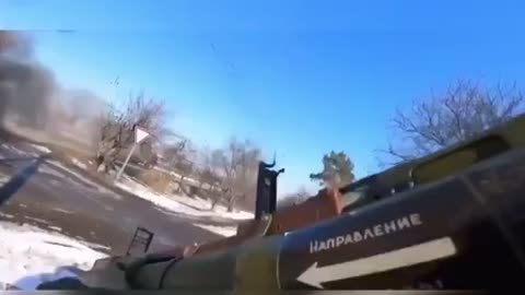 Video of targeting Russian Ural with an RPG-26