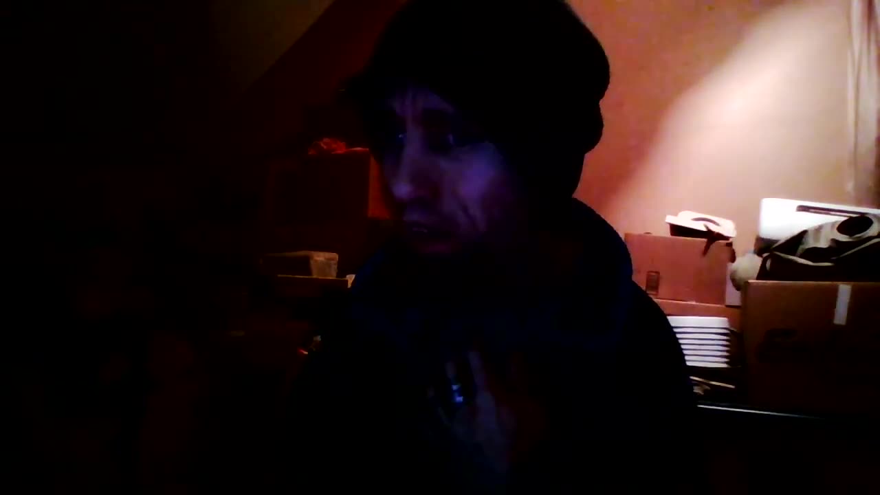 [Cyraxx Youtube 2020-12-29] IM DONE BEING A TARGET