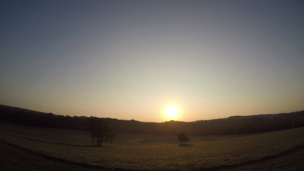 Sun ☀ Rise 10 1 23 57f/14c