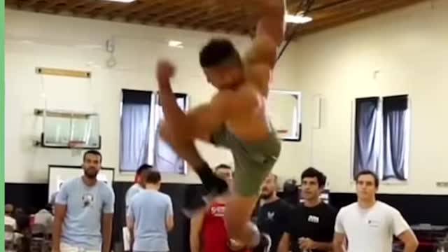 The vertical leap...the dunks...the core strength 😳 this lad is a machine! 🏀