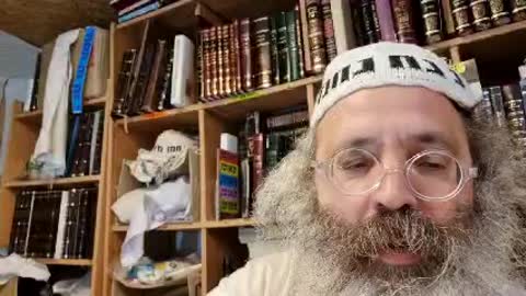 שאני מוציא שם רע דחידוש הוא דבר נכנסה לחופה ולא נבעלה בעלמא וזינתה בחנק - שיר נ נח מסכת כתובות דף מה