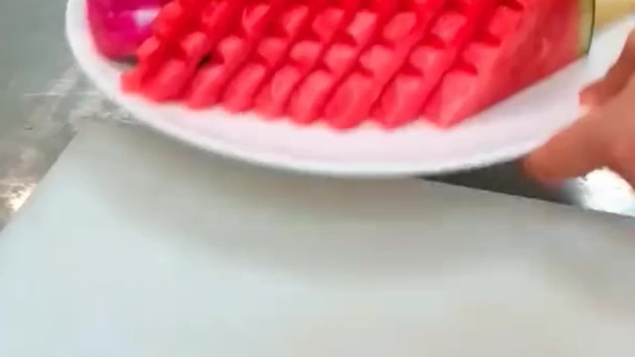 Best amr satisfying video of fruit cutting