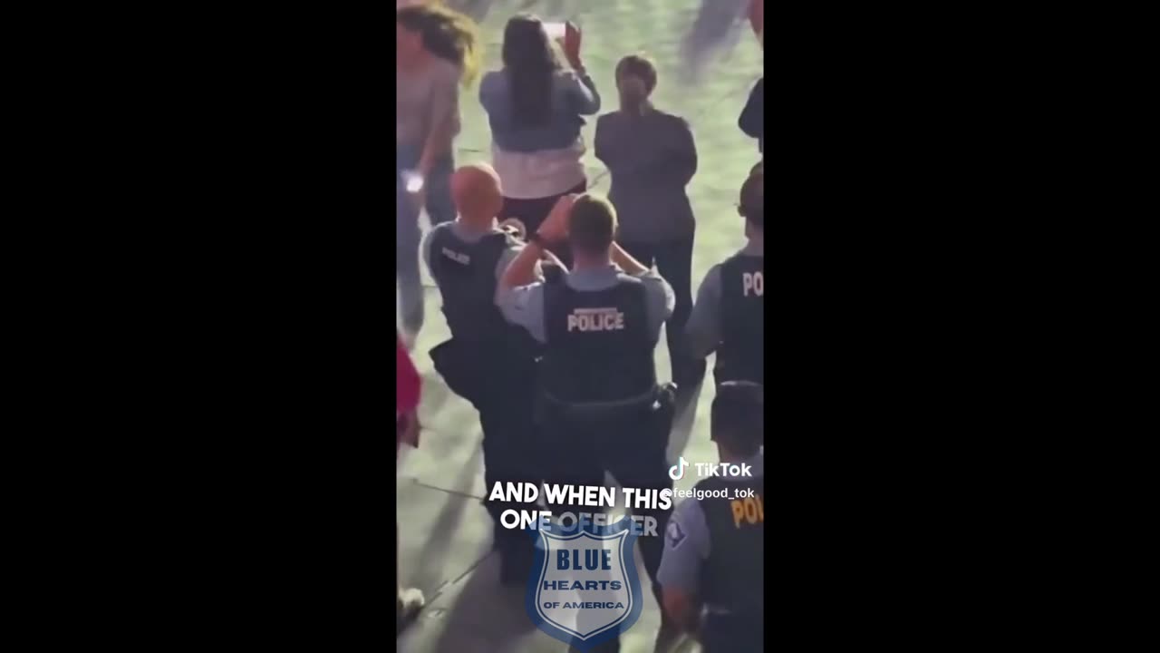 Heartwarming Moments With Cops Vol. 1
