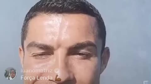 CRISTIANO RONALDO FALA “FALA MANÉ, BLZ?” EM LIVE NO INSTAGRAM