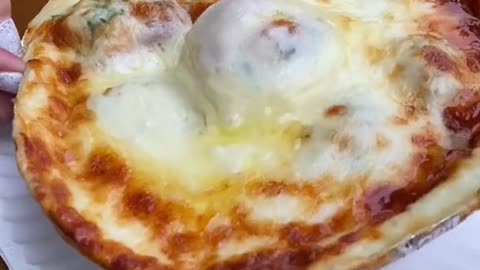 Cheese pizza