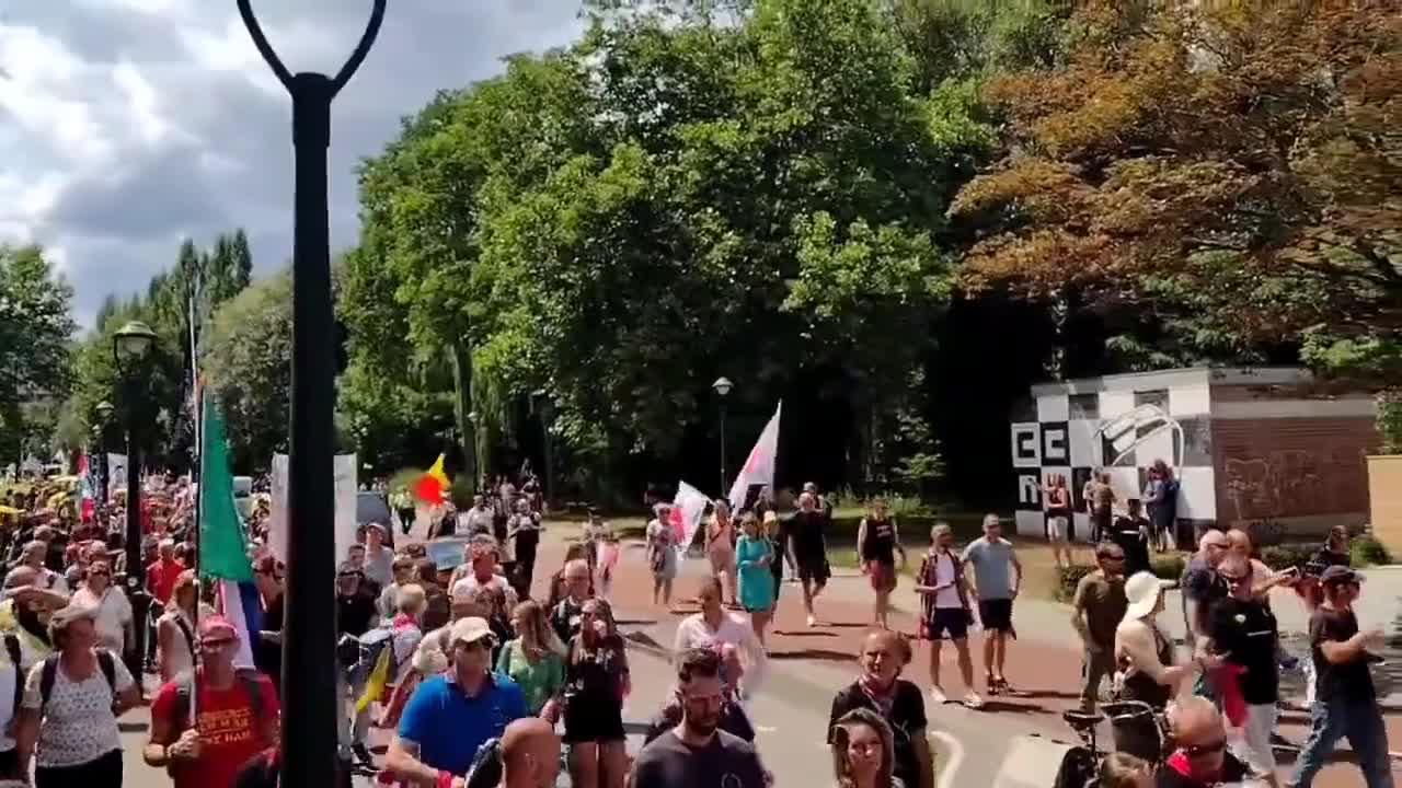 Thousands of Citizens in Eindhoven to Support the Protests of Dutch Farmers