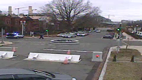 0753QSE00SCap-DSE_2021-01-06_13h00min01s310ms.mp4