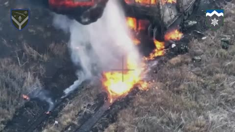 Russian Infantry Group Bails After APC is Set Alight