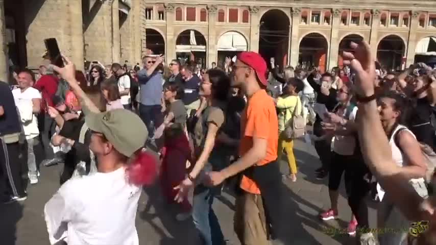 "Danser Encore", FLASHMOB Bologna - 25 Aprile 2021