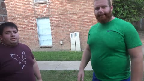 Man Interviewed in Houston Hespanic Neighborhood Doesnt want gramma knowin