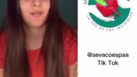 Una pobre chica afectada por la falsa VACUNA