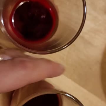 Blood of the vaxxed (clot) vs un-vaxxed [banned video]