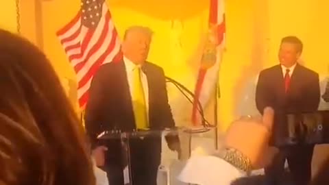 TRUMP TODAY ON BIDEN STAIR FUN😅