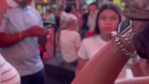 #fyp #viral #nyc #timessquare #streetphotography #group #family #smile #gift