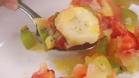 If you have fruit in your house, make this dessert in a few minutes.