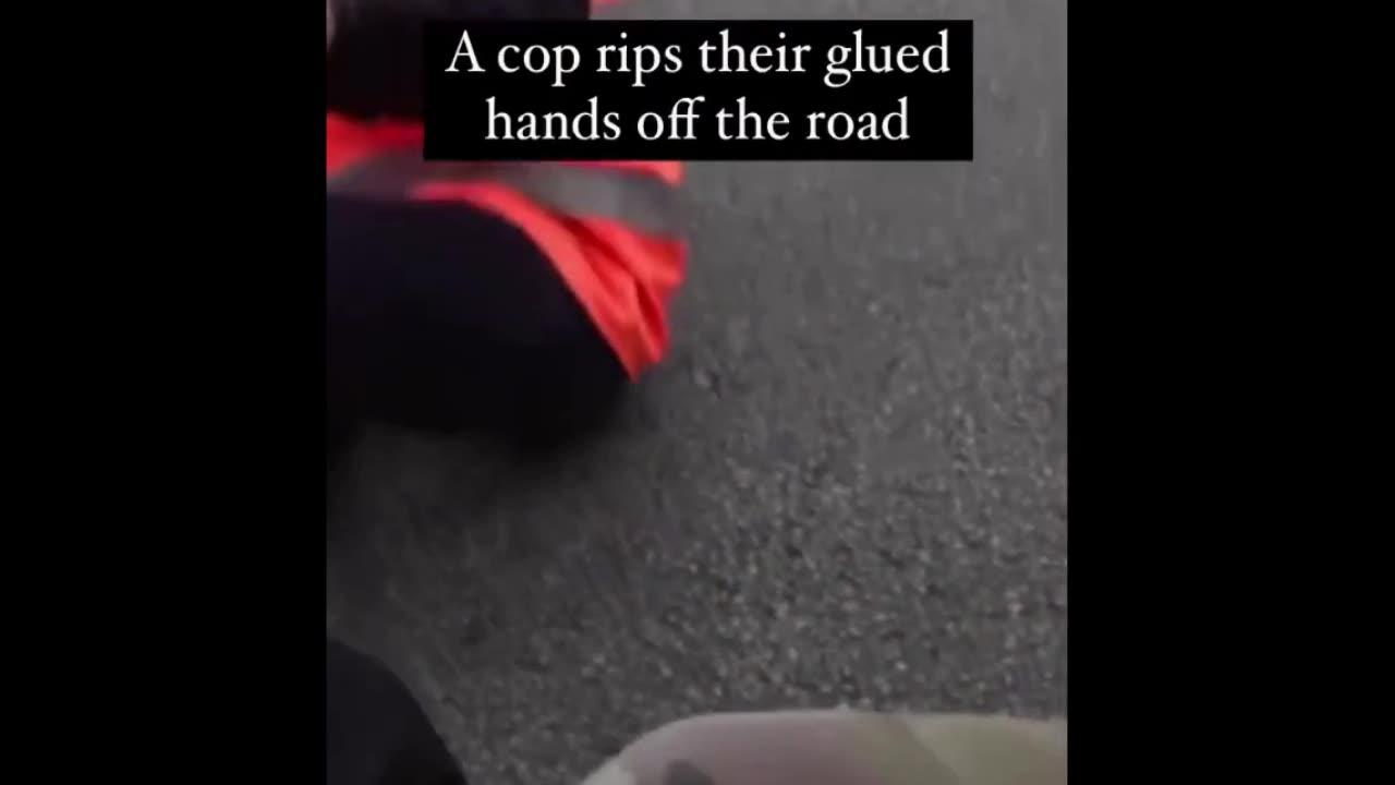 French Cop Deals With Eco-Nuts Glued To The Road The Painful Way