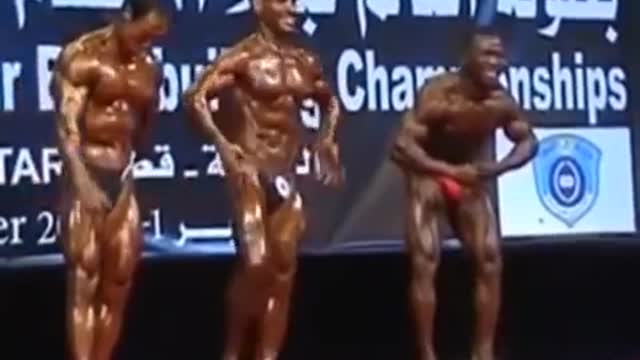 Bodybuilders fainting on stage