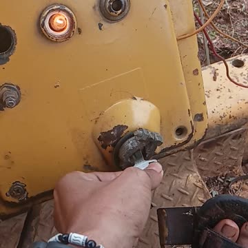 Starting the Bulldozer Engine Type D85-SS