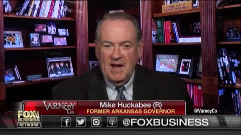 Mike Huckabee #PieGate comments