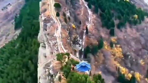 Lingyan Giant Buddha Mountain scenic area