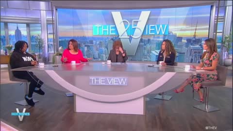 Ana Navarro Calls for DoJ to Investigate ‘Russian Propagandists’ Tucker Carlson and Tulsi Gabbard