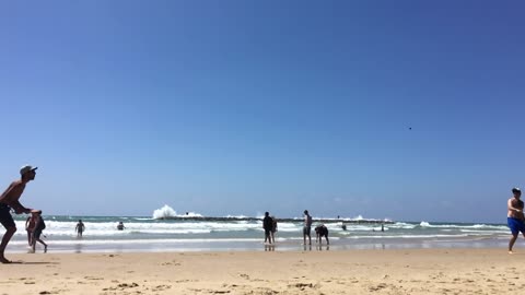 tennis in the beach