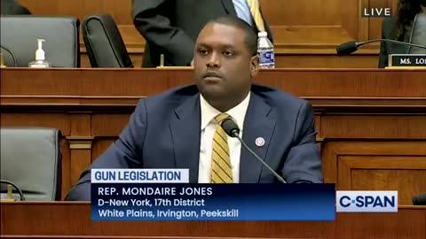 UNHINGED Democrat threatens to upend entire system to ban guns