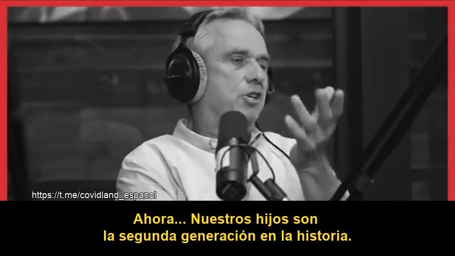 Robert F Kennedy, Jr explica los orígenes de los CDC a Mike Tyson