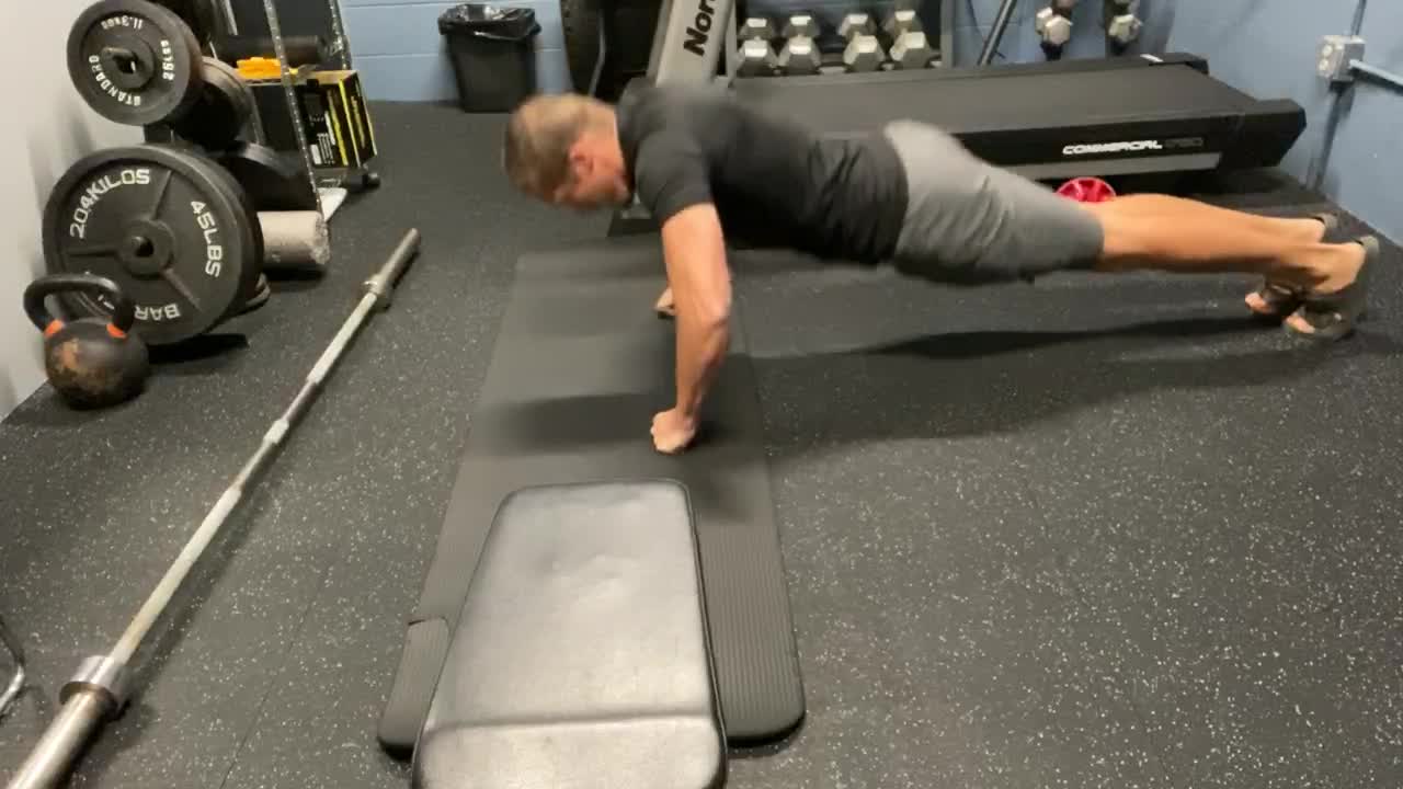 Knuckle Push Ups