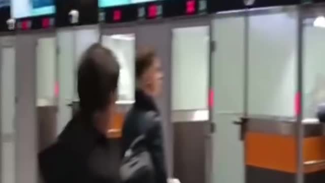 LOL "Mass emigration" from Russia at the Sheremetyevo airport