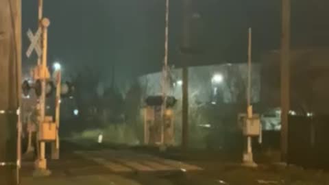 5:46 arrives at New Bridge Landing, NJ