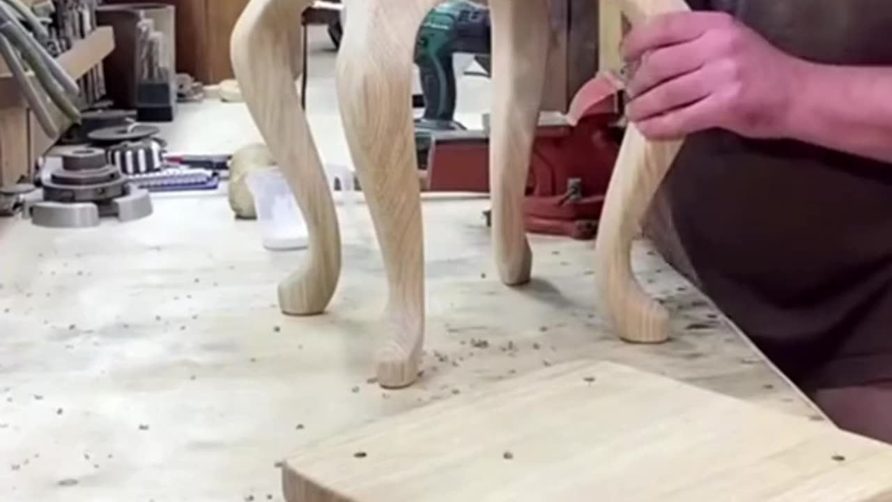 Making a beautiful chair using an angle grinder