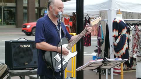 Gord gets video bombed while busking in Edmonton