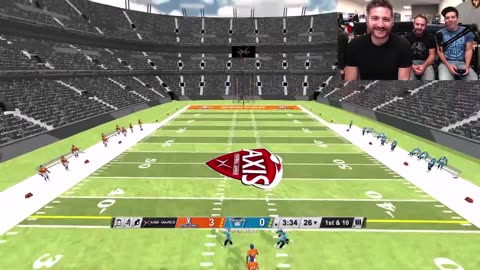 Funhaus play Football