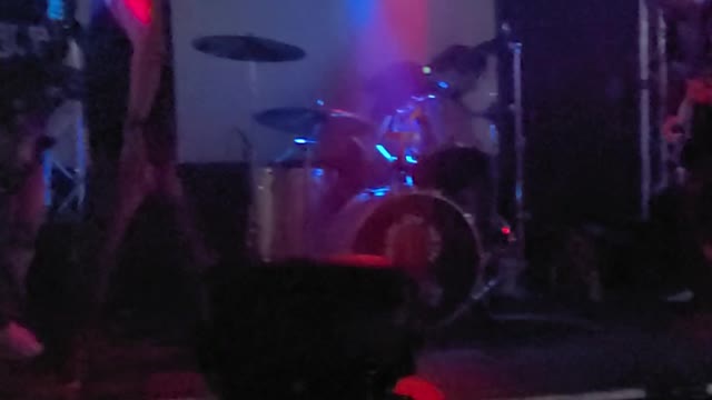 Problem With Polly "Thumbs On The Trigger"