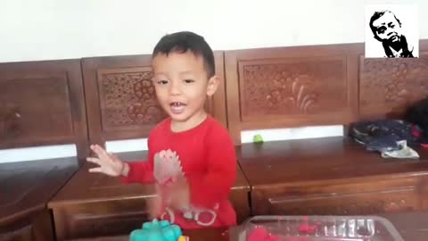 little one makes a magic sand toy tutorial