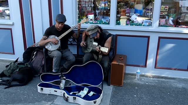 Port Townsend Buskers. Port Townsend Street Music.